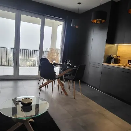 Klif 4 Panorama Warki *