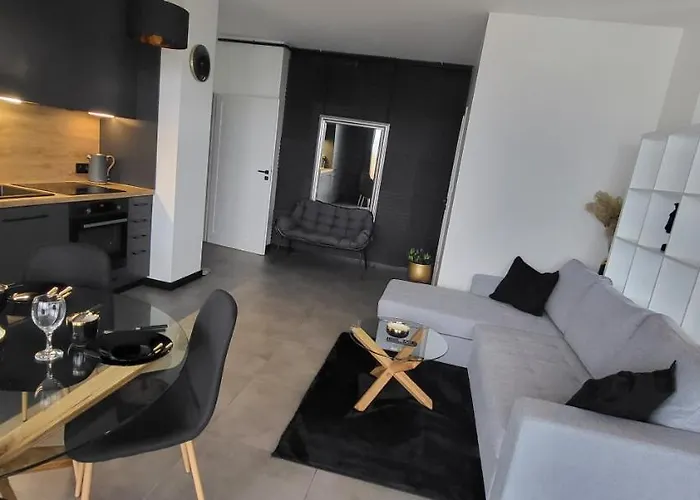 Klif 4 Panorama Warki * Warka